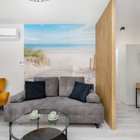 Eleganckie Blisko Plazy W Niechorzu Z Klimatyzacja W Salonie I Parkingiem By Renters