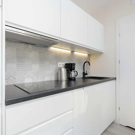 Eleganckie Blisko Plazy W Niechorzu Z Klimatyzacja W Salonie I Parkingiem By Renters *