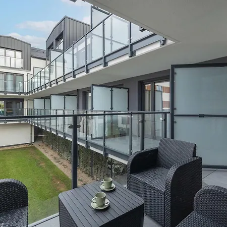 Eleganckie Blisko Plazy W Niechorzu Z Klimatyzacja W Salonie I Parkingiem By Renters *