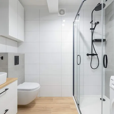 Eleganckie Blisko Plazy W Niechorzu Z Klimatyzacja W Salonie I Parkingiem By Renters 니에초르체