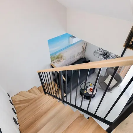 Eleganckie Blisko Plazy W Niechorzu Z Klimatyzacja W Salonie I Parkingiem By Renters *