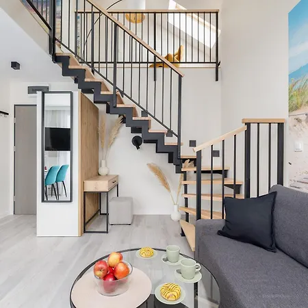 Eleganckie Blisko Plazy W Niechorzu Z Klimatyzacja W Salonie I Parkingiem By Renters 아파트 *