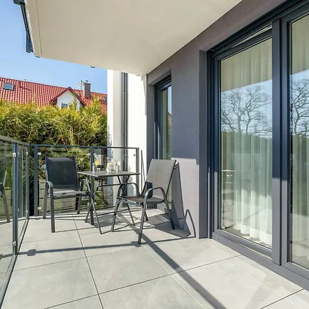 Eleganckie Blisko Plazy W Niechorzu Z Klimatyzacja W Salonie I Parkingiem By Renters 니에초르체