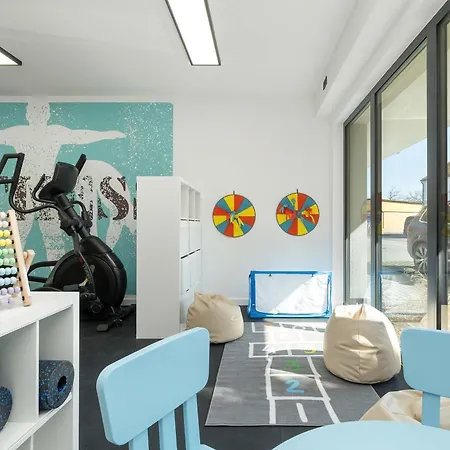 Eleganckie Blisko Plazy W Niechorzu Z Klimatyzacja W Salonie I Parkingiem By Renters *